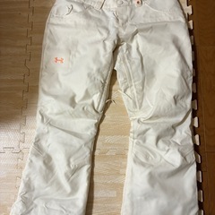 アンダーマーマスノボ
パンツの画像
