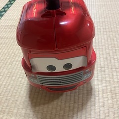 トミカも遊べる！足けり玩具！乗用玩具の画像