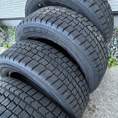 195/65r15 スタッドレスタイヤ
の画像