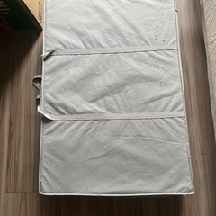 ニトリ　シングルベッド　マットレス　折りたたみの画像