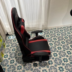 ゲーミングチェア　座椅子タイプの画像