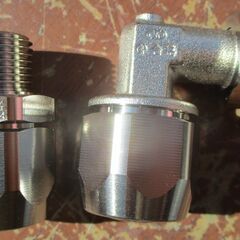 ☆ サンコー 13mm 新L型ユニオン金具セット 現地加工型強化ガスホース用接続金具 2個セット◆機器(TUねじ)とホースを接続する継手の画像