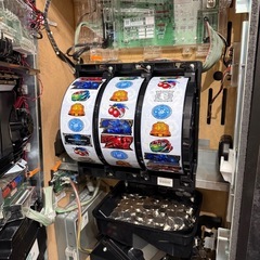 エンターライズ パチスロ・スロット モンスターハンターワールド アイスボーン  実機　メダル付き　こいんつきコイン付きの画像