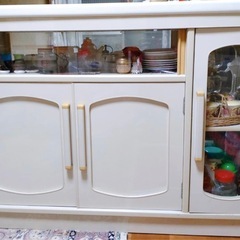 両面ハッチ　両面食器棚　カウンターの画像