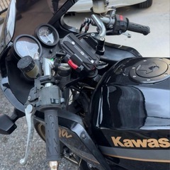 kawasaki   gpz900r    KAWASAKI  GPZ900rRの画像