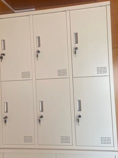 鍵付き未使用ロッカー、書庫せセット