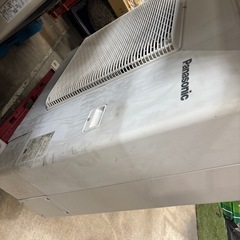 天井カセットエアコン2.5馬力の画像