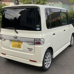 ダイハツ　タントカスタムＬ（パールホワイト）【車検2027年8月まで】の画像