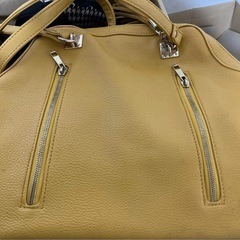 クローゼット整理　バッグ　まとめての画像