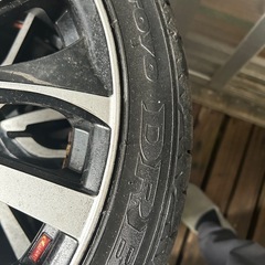 タイヤ付きアルミホイール
中古の画像