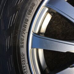 225/70R16 冬用　スタッドレスタイヤ　アルミホイール4本セット　SUV車にどうぞ。の画像