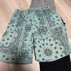 140cm ボトムスまとめ売りの画像