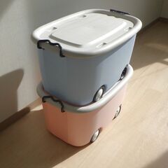 トイボックス２個（キャスター付き）【小金井市民限定】（小金井市再生家具）品番：10-03-17 ※新規優先の画像