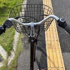 中古ブリヂストン電動アシスト自転車ベルト式　B300 大阪の画像