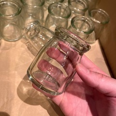 ヨーグルト プリン 容器 124個セットの画像