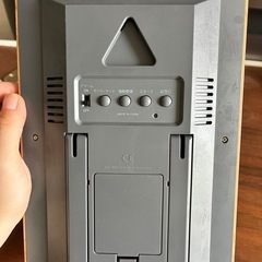 ADESSO アデッソ デジタル日めくり電波時計の画像
