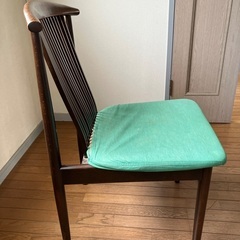 ダイニングチェアの画像