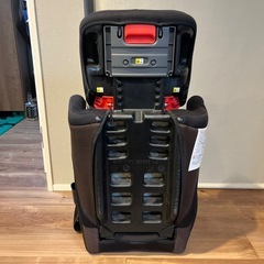 Aprica 車用チャイルドシート
の画像