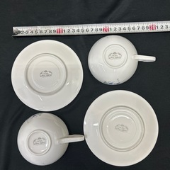 11205😸 HOYA　葡萄柄 ティーカップ＆ソーサー 2客セットの画像