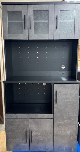 【未使用品】撮影で1回使用のみ✨トレンドのモルタルグレー食器棚