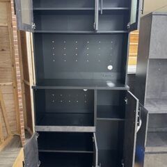 【新品同様】撮影で1回使用のみ✨トレンドのモルタルグレー食器棚の画像