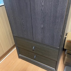 洋服タンスの画像