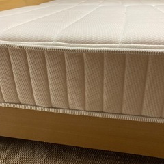 シングルベッドの画像