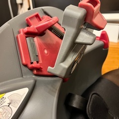 アップリカ チャイルドシートの画像