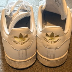 adidas スタンスミス　28cm
の画像