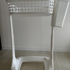 ゴミ箱などの画像