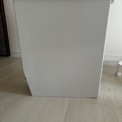 ゴミ箱などの画像