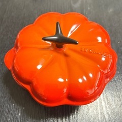 🎃💗Le Creuset ル・クルーゼ　パンプキン・プチココット　（パーシモン）　陶器製ミニ・パンプキン　12oz　の画像