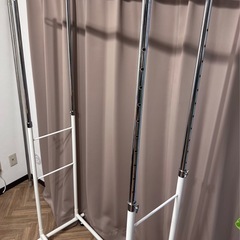 室内干しラックの画像