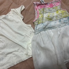 poloラルフローレンＴシャツとチュール付きワンピースの画像