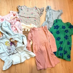 【さしあげます】2〜3歳女の子のお洋服　ワンピース　卒園式用　ズボンの画像