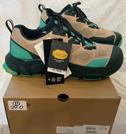 Oakley Vibram XS TREK 29cm 新品未使用