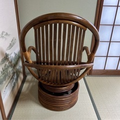 NO.2　ラタン製 アーチ型チェアの画像