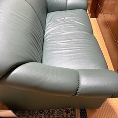 【無料】2人掛けソファ 長さ140cmの画像