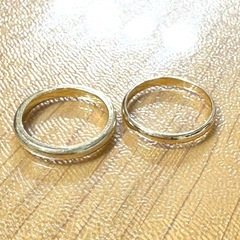 K18 指輪 2本 5.3g 刻印あり 18金 リングの画像