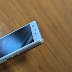 小さめスマホ　Xperia J3137の画像