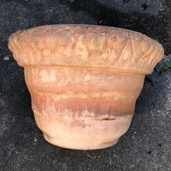 素焼き鉢の画像