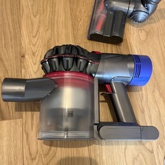 Dyson v7 slim お譲りしますの画像