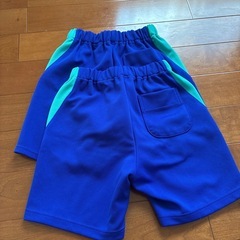 140ハーフパンツの画像