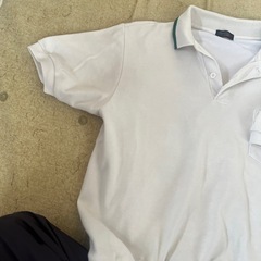 伊丹市内　公立中学校のポロシャツ半袖2枚
の画像