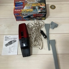 cretom ( クレトム ) 掃除機 2ウェイパワーもも太郎 レッド/ブラックの画像