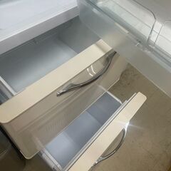 リサイクルショップどりーむ荒田店　No4938 冷蔵庫　３ドア　日立　２０１０年製　２６５L　自動製氷パーツなし　自動製氷機能使用不可のため格安♪の画像