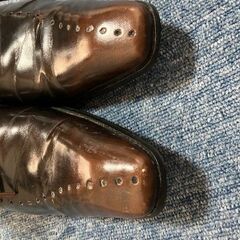 (訳アリ）41ｃｍ　色 黒、ブラック　男性用シューズの画像