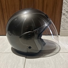 ヘルメットの画像