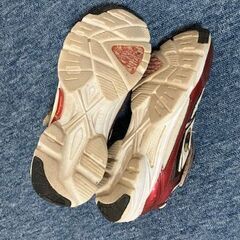 (訳アリ）23.5ｃｍ　女性用シューズの画像