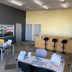 中古車販売事務スタッフ募集(男性可能！)1日運転だけであっという間！（時給1200円～当日日払い/月払いの画像